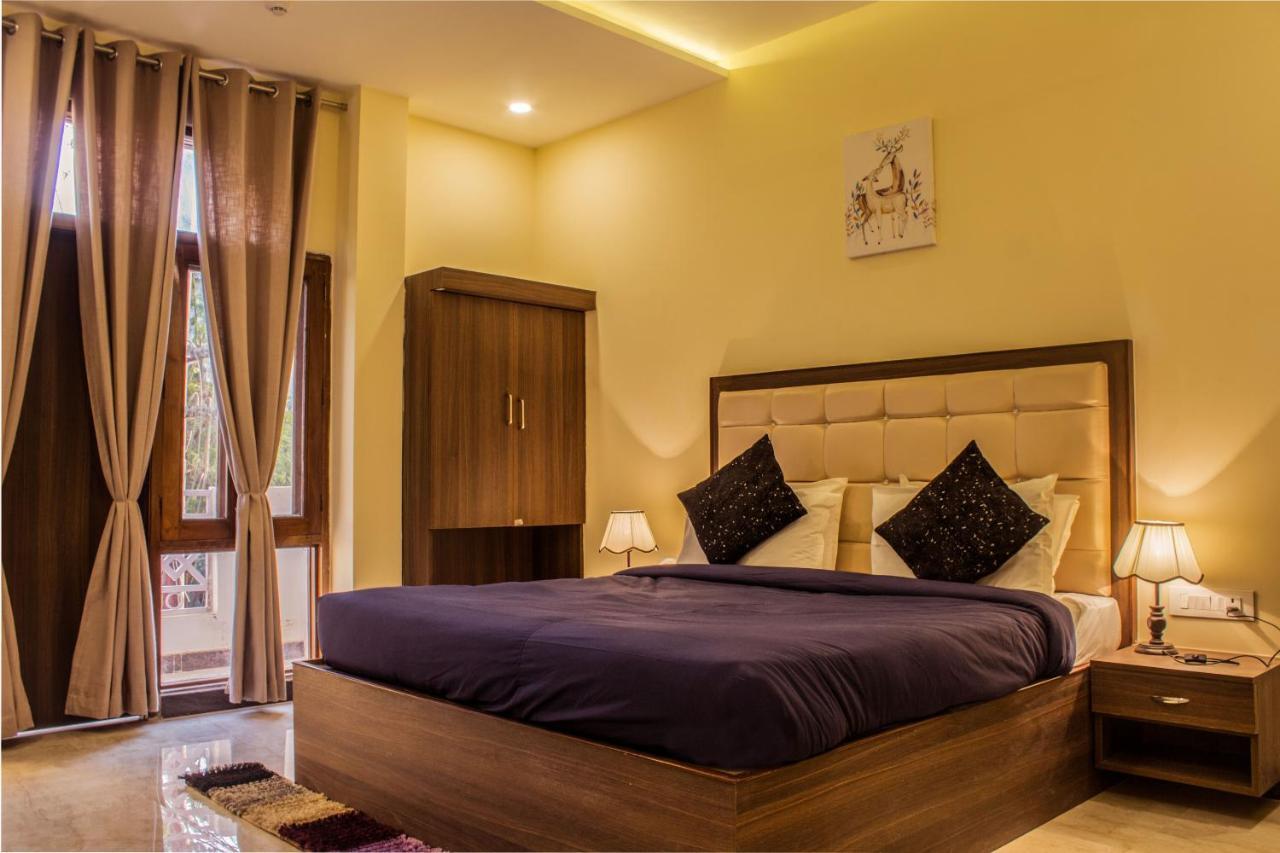 Lav Kush International Otel Varanasi Dış mekan fotoğraf