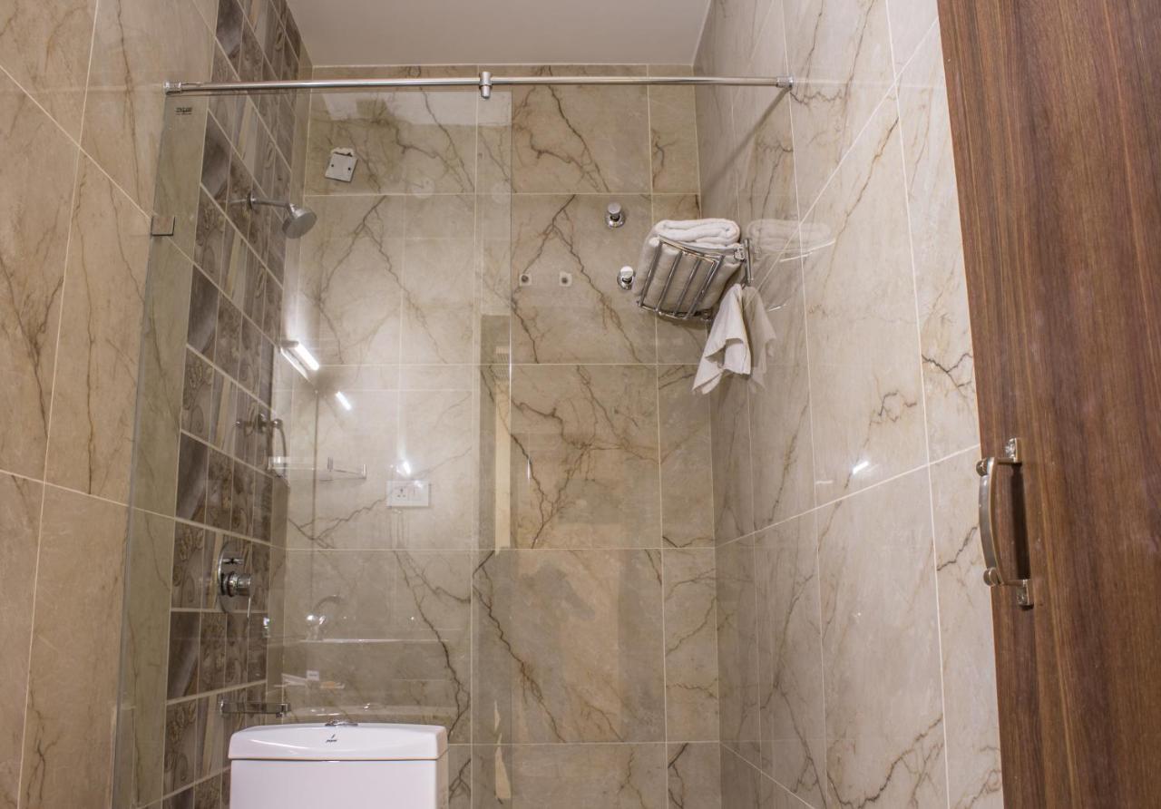 Lav Kush International Otel Varanasi Dış mekan fotoğraf