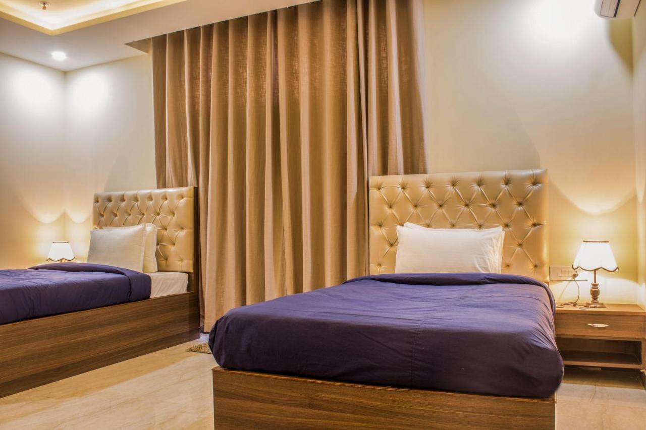 Lav Kush International Otel Varanasi Dış mekan fotoğraf